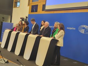 Un groupe transpartisan pour une solution à deux Etats