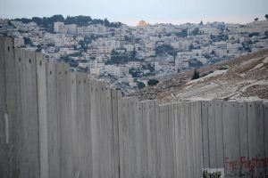 La paix en Israël ne peut venir que sous la pression extérieure